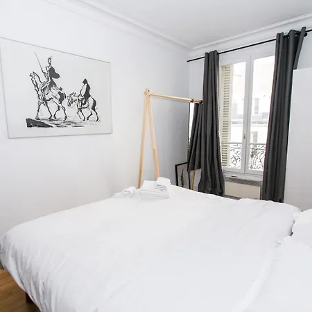 Bnbnook - Stylish 2br - Saint-germain & Bon Marche Daire *