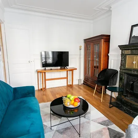 Daire Bnbnook - Stylish 2br - Saint-germain & Bon Marche Paris